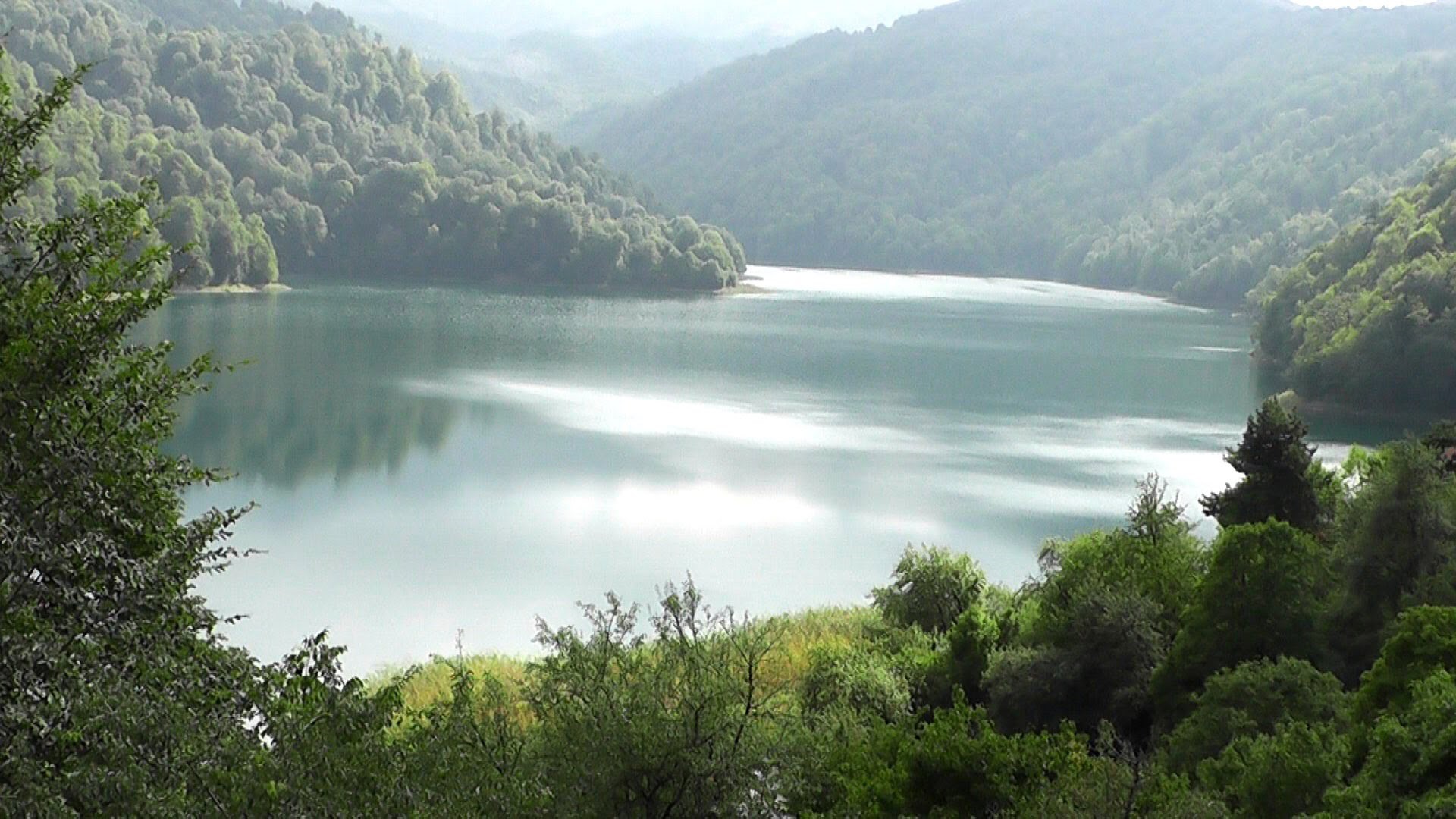 دریاچه گوی گل و بهشت عدن در جمهوری آذربایجان